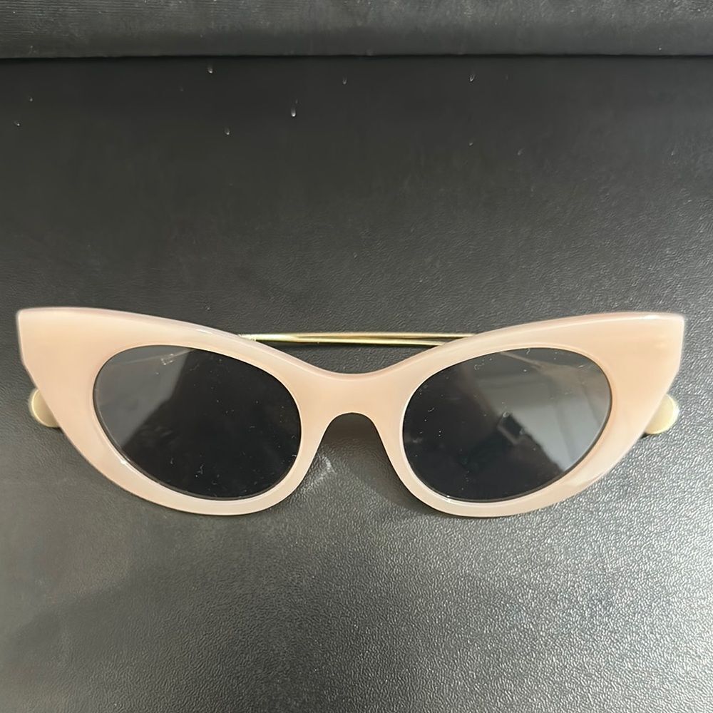 Chic Pink Cat-Eye Sunglasses - Angelica Lyndon